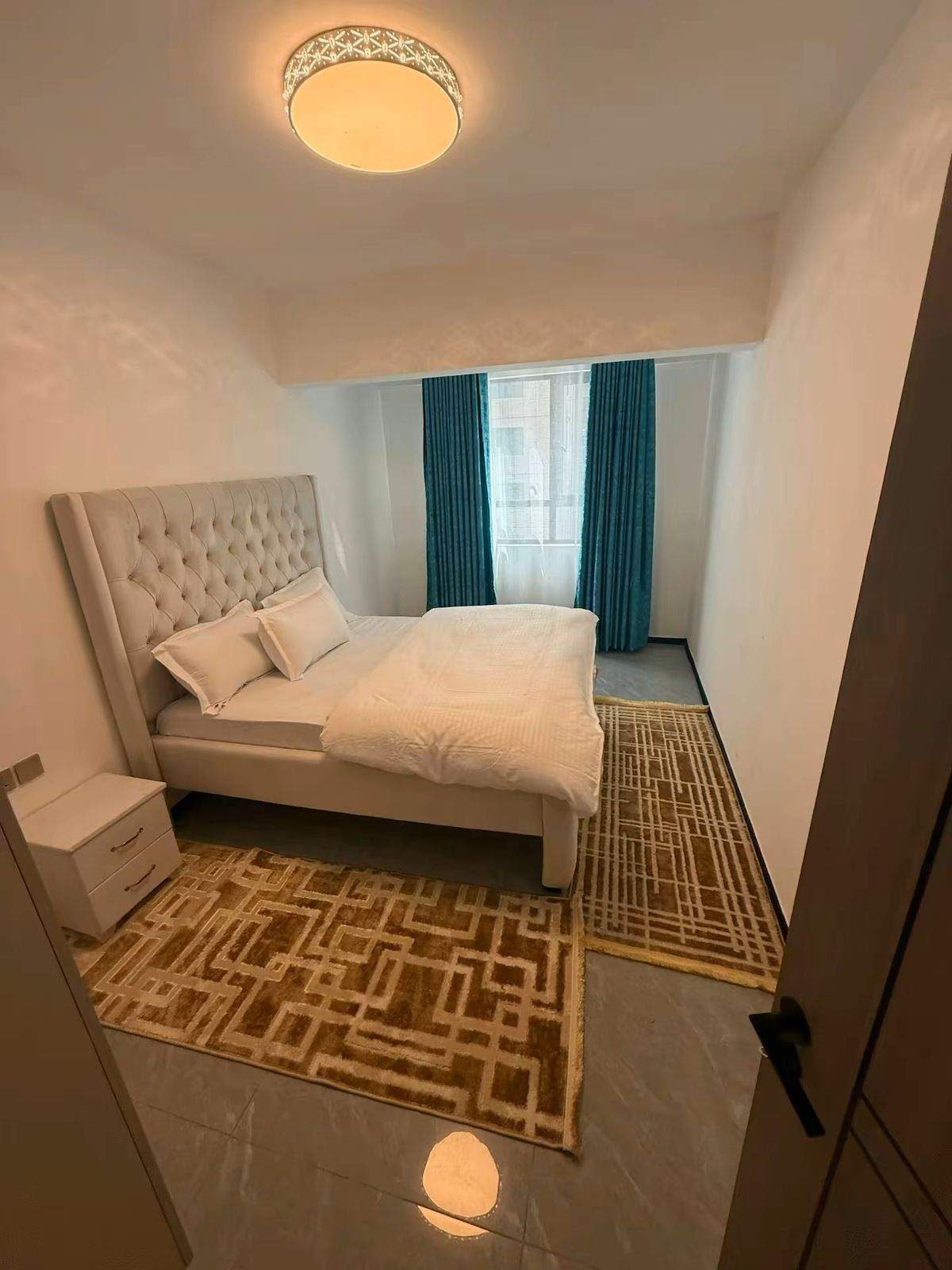 Airbnb in Kileleshwa 2BR furnished and serviced Othaya road